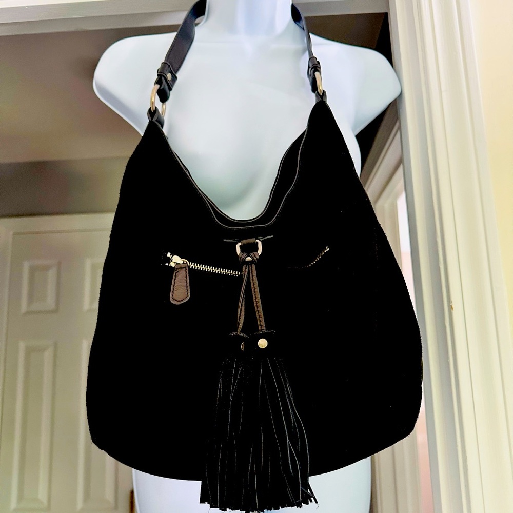 Frye black suede shoulder bag , inside pocket , cute fringe